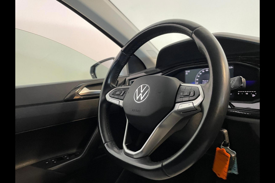 Volkswagen Polo 1.0 TSI Life NW MODEL CRUISE ADAPTIEF APPLE CARPLAY PARKEERSENSOREN LMV PRIVACY GLAS