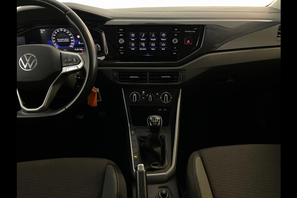 Volkswagen Polo 1.0 TSI Life NW MODEL CRUISE ADAPTIEF APPLE CARPLAY PARKEERSENSOREN LMV PRIVACY GLAS