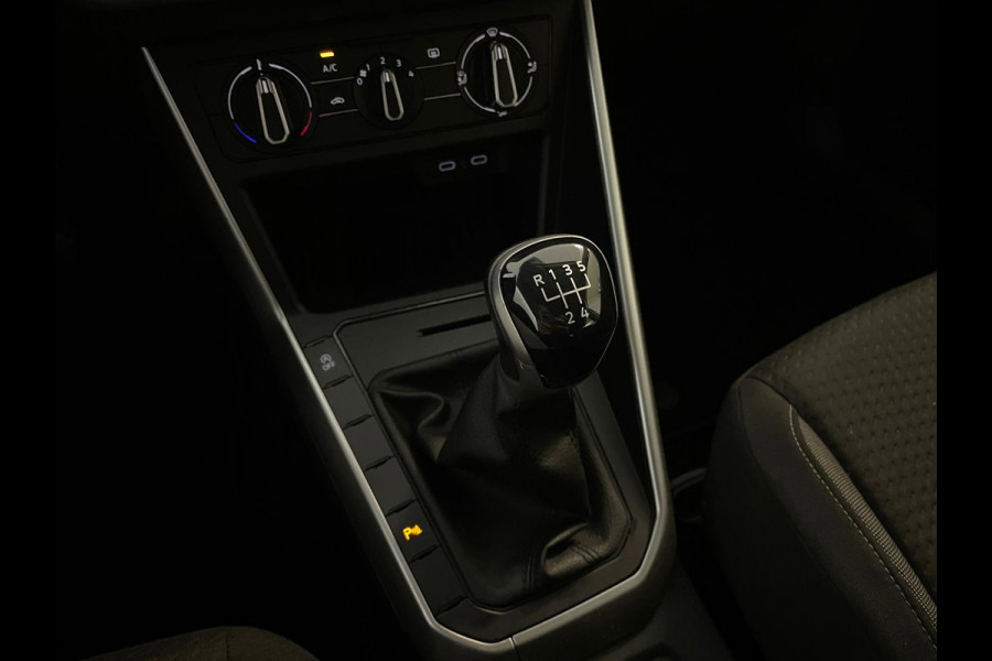 Volkswagen Polo 1.0 TSI Life NW MODEL CRUISE ADAPTIEF APPLE CARPLAY PARKEERSENSOREN LMV PRIVACY GLAS