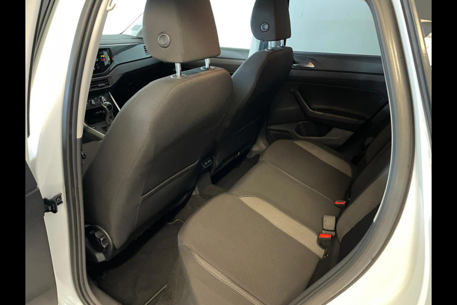 Volkswagen Polo 1.0 TSI Life NW MODEL CRUISE ADAPTIEF APPLE CARPLAY PARKEERSENSOREN LMV PRIVACY GLAS
