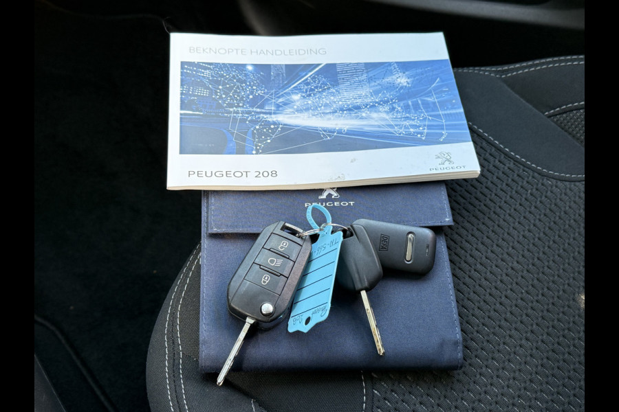 Peugeot 208 BWJ 2018 | 1.2T 111PK Tech Ed. AUTOMAAT | PANO DAK | CLIMA | NAVI | CAMERA A | CARPLAY | PRIVACY GLASS | PDC