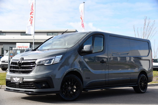 Renault Trafic 2.0 Blue dCi 170 T30 L2H1 Black Edition FULL OPTIONS! Adaptieve Cruise, Camera, Carplay, 170pk, Stoelverwarming, Trekhaak, LED, Automaat, Uniek!