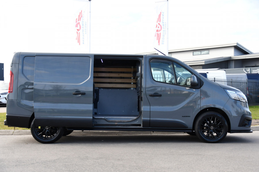 Renault Trafic 2.0 Blue dCi 170 T30 L2H1 Black Edition FULL OPTIONS! Adaptieve Cruise, Camera, Carplay, 170pk, Stoelverwarming, Trekhaak, LED, Automaat, Uniek!