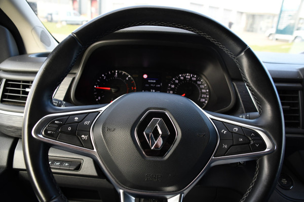 Renault Trafic 2.0 Blue dCi 170 T30 L2H1 Black Edition FULL OPTIONS! Adaptieve Cruise, Camera, Carplay, 170pk, Stoelverwarming, Trekhaak, LED, Automaat, Uniek!