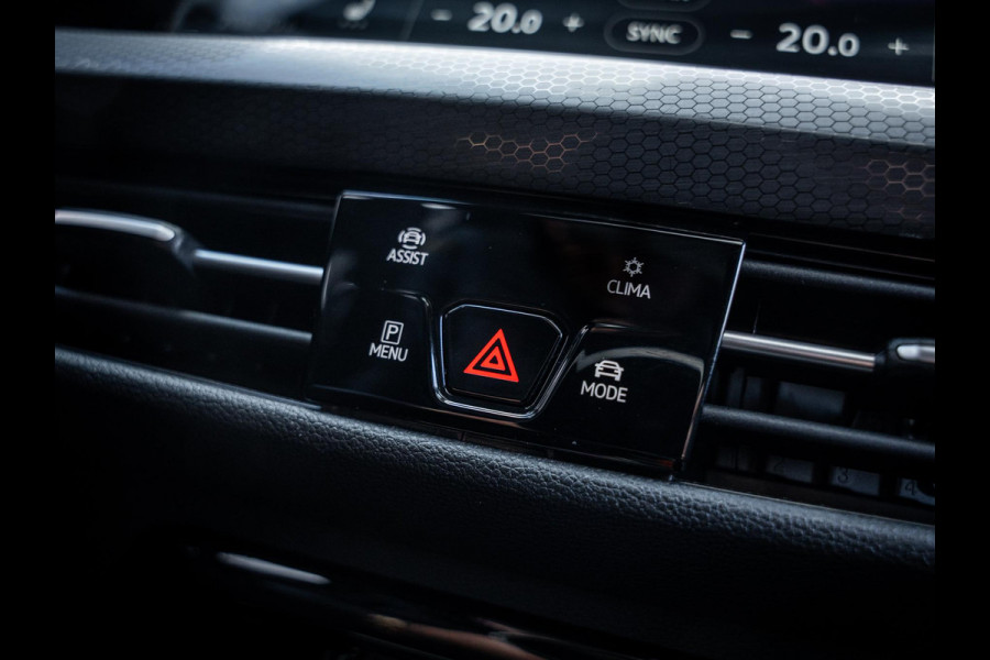 Volkswagen Golf 2.0 TDI GTD - BTW! l Pano l Sfeer l Camera l ACC