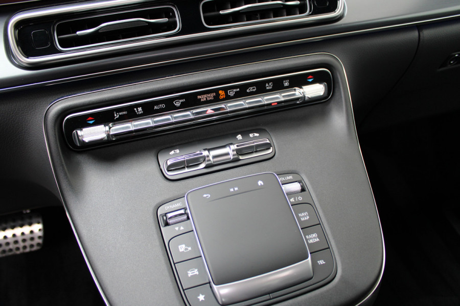 Mercedes-Benz V-Klasse 300d / DC / AMG / 4-Matic / Panorama / Elec Stoelen / 360 Cam / Burmester / Vol Opties / NIEUWSTAAT