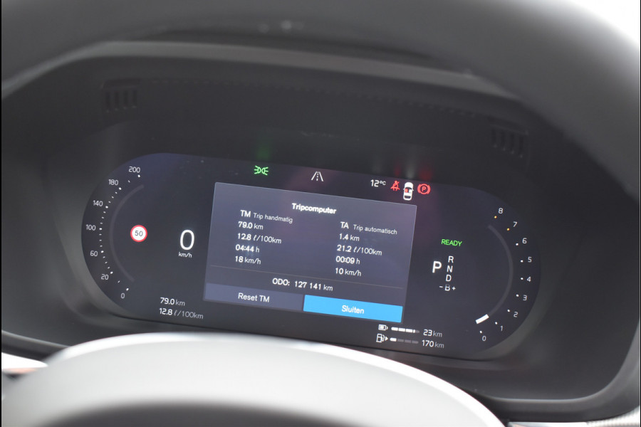 Volvo XC60 2.0 T6 Plug-in hybrid AWD R-Design 350 Pk SOH 93% Pano Trekhaak H/K Memory 360 Camera HUD 20 Inch