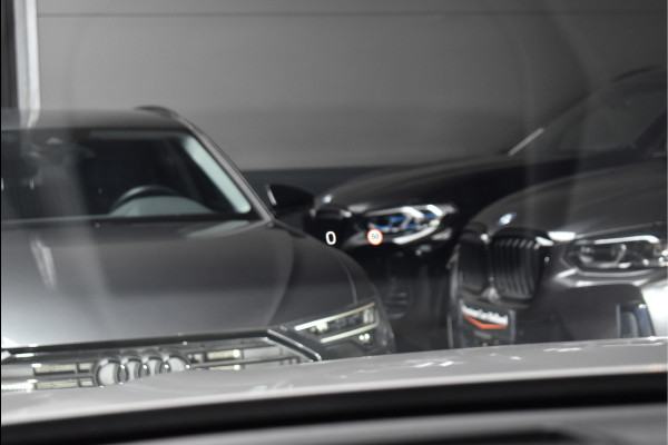 Volvo XC60 2.0 T6 Plug-in hybrid AWD R-Design 350 Pk SOH 93% Pano Trekhaak H/K Memory 360 Camera HUD 20 Inch