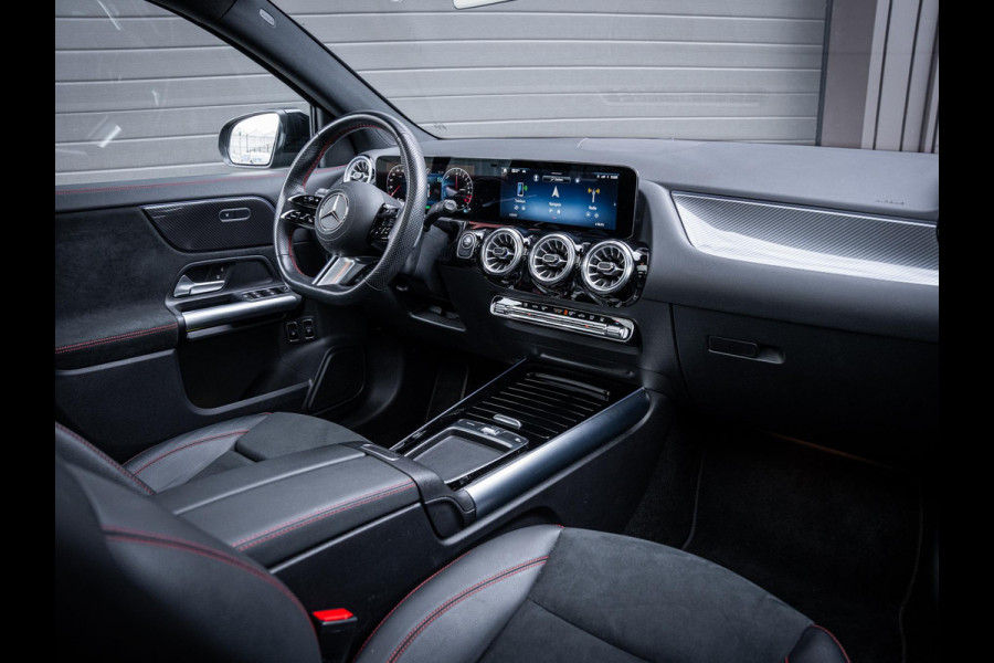 Mercedes-Benz GLA 250 e AMG Line - Facelift l Pano l 360cam l Sfeer l Keyless