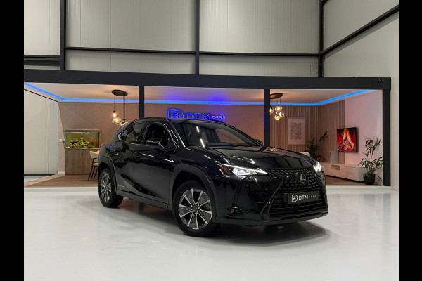Lexus UX 300e Business 54 kWh Led Leder Memory Carplay Clima Camera 10 Jaar Garantie