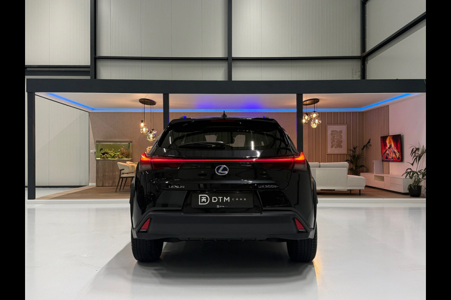 Lexus UX 300e Business 54 kWh Led Leder Memory Carplay Clima Camera 10 Jaar Garantie
