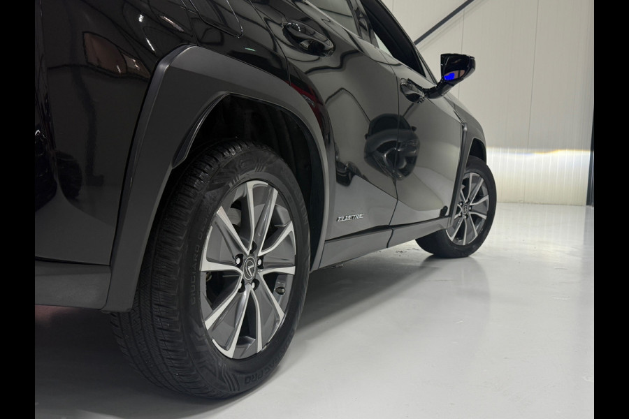 Lexus UX 300e Business 54 kWh Led Leder Memory Carplay Clima Camera 10 Jaar Garantie