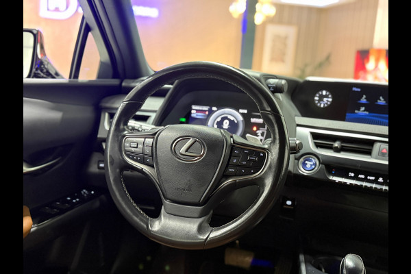 Lexus UX 300e Business 54 kWh Led Leder Memory Carplay Clima Camera 10 Jaar Garantie