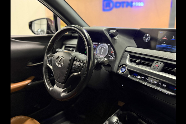 Lexus UX 300e Business 54 kWh Led Leder Memory Carplay Clima Camera 10 Jaar Garantie