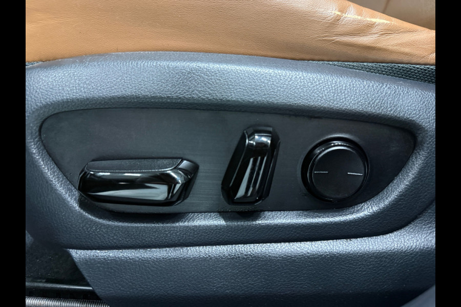 Lexus UX 300e Business 54 kWh Led Leder Memory Carplay Clima Camera 10 Jaar Garantie