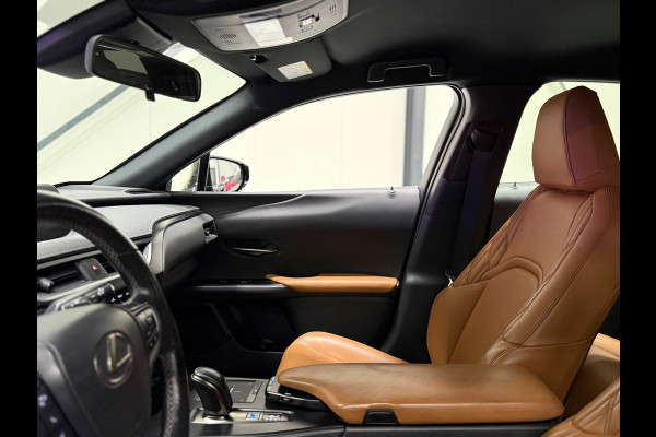 Lexus UX 300e Business 54 kWh Led Leder Memory Carplay Clima Camera 10 Jaar Garantie