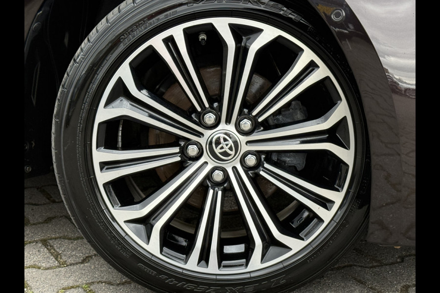 Toyota Corolla Touring Sports 1.8 Hybrid Team D | CarPlay | ACC | Keyless | Camera | DAB+