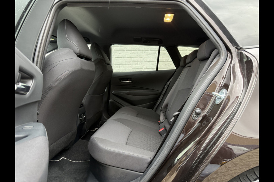 Toyota Corolla Touring Sports 1.8 Hybrid Team D | CarPlay | ACC | Keyless | Camera | DAB+