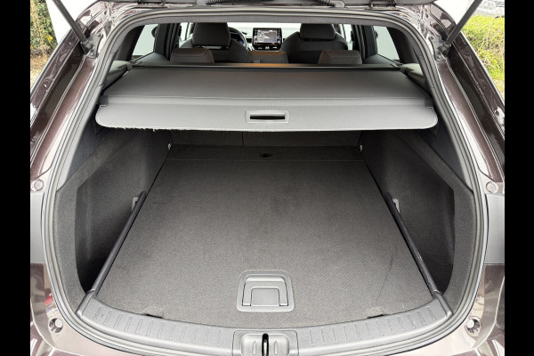 Toyota Corolla Touring Sports 1.8 Hybrid Team D | CarPlay | ACC | Keyless | Camera | DAB+