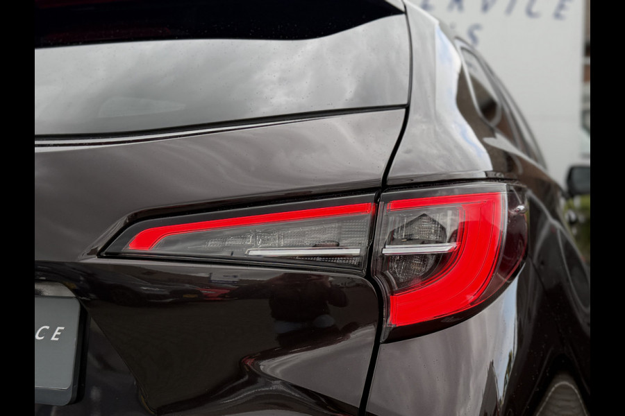 Toyota Corolla Touring Sports 1.8 Hybrid Team D | CarPlay | ACC | Keyless | Camera | DAB+