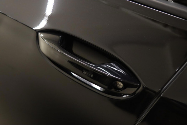 Volkswagen Golf 2.0 TSI R 4Motion PERFORMANCE AKRA/PANO/HUD/IQ/H-K/BOMVOL