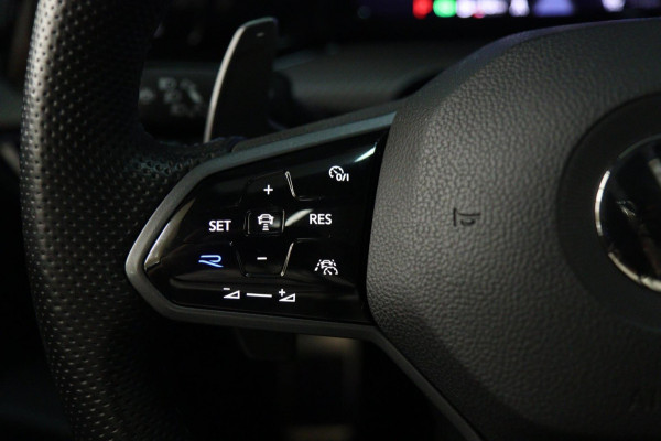 Volkswagen Golf 2.0 TSI R 4Motion PERFORMANCE AKRA/PANO/HUD/IQ/H-K/BOMVOL