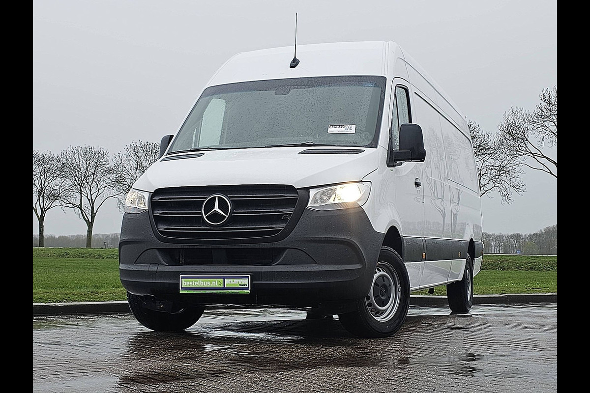 Mercedes-Benz Sprinter 317 L3H2 RWD Mbux Airco Camera 3 Zits Euro6 170 PK!