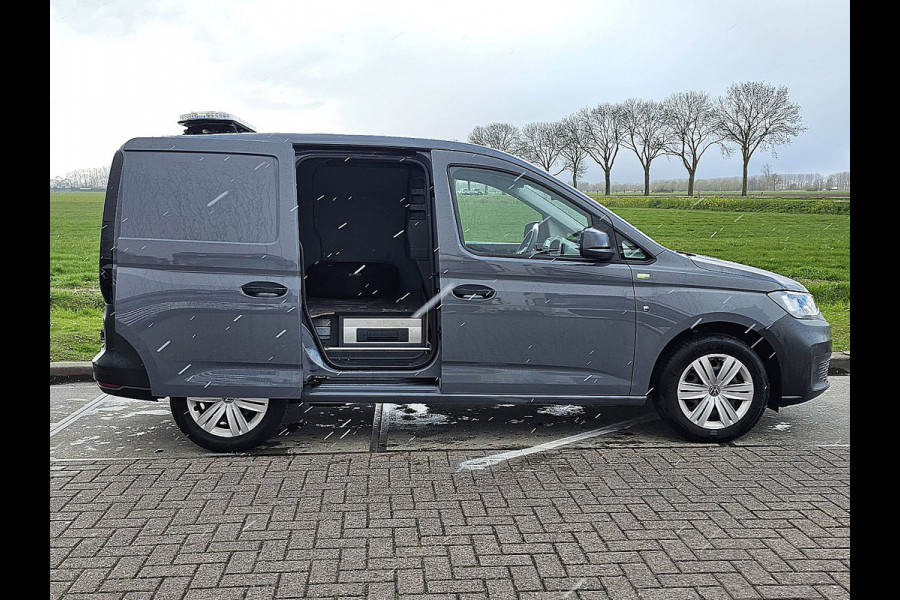 Volkswagen Caddy Cargo 2.0 TDI Comfort airco, zijdeur, trekhaak, 47 dkm.