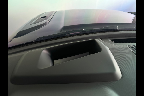 Land Rover Defender 110 2.0 P300e 110 X-Dynamic SE Pano|URBAN