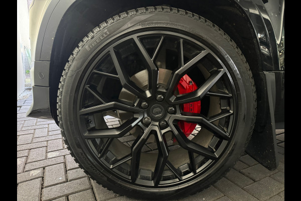 Land Rover Defender 110 2.0 P300e 110 X-Dynamic SE Pano|URBAN