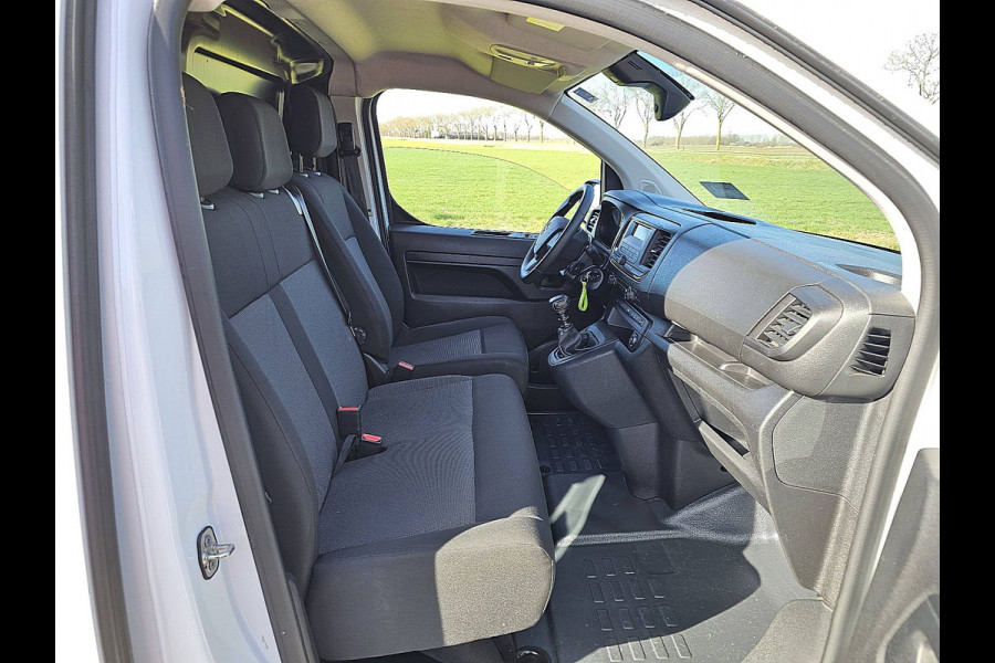 Opel Vivaro 1.5 CDTI L2H1 Edition Airco 3 Zits Cruise Control PDC Achter Euro6 120 PK!