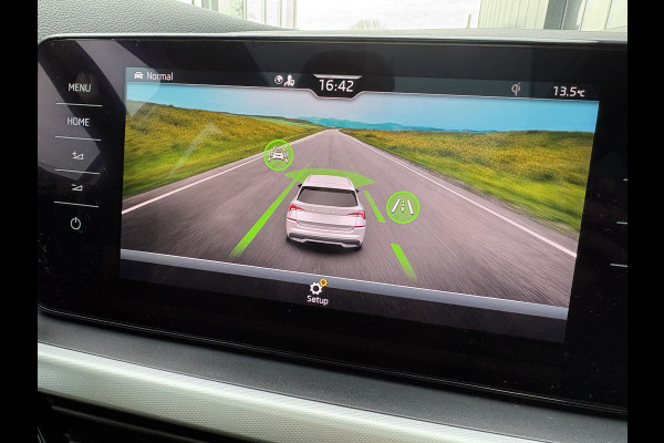 Škoda Kamiq 1.0 TSi 115pk Business Edition PANORAMADAK/VIRTUAL/CAMERA/PDC/19INCH/TREKHAAK