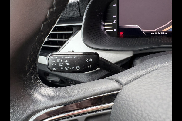 Škoda Kamiq 1.0 TSi 115pk Business Edition PANORAMADAK/VIRTUAL/CAMERA/PDC/19INCH/TREKHAAK