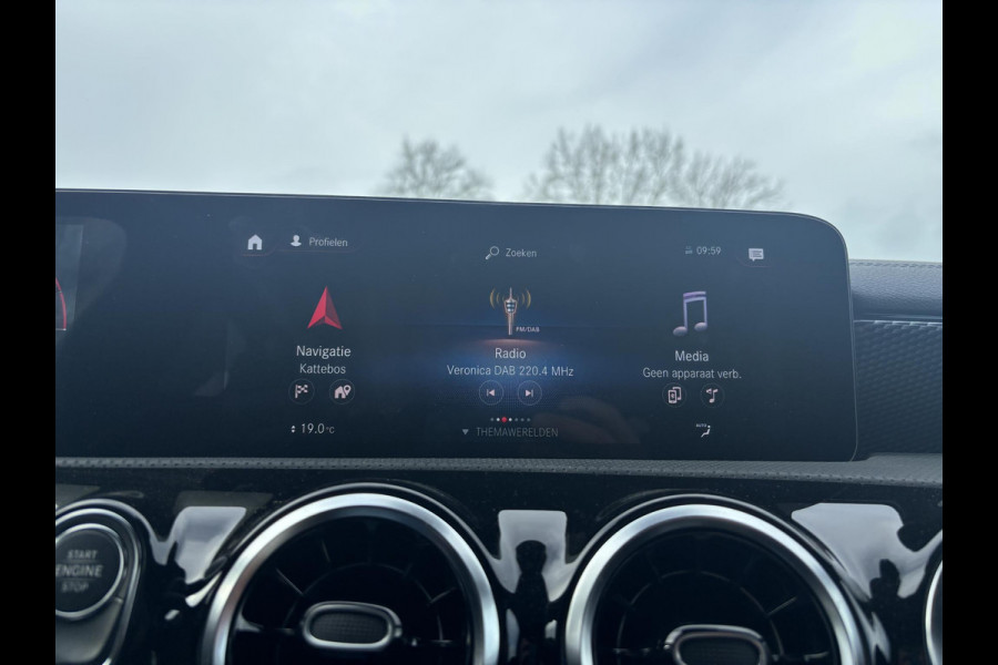 Mercedes-Benz CLA-Klasse Shooting Brake 250 e Progressive | Adaptive cruise control | 360 graden camera | Stoelverwarming