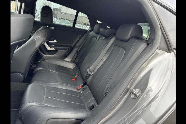 Mercedes-Benz CLA-Klasse Shooting Brake 250 e Progressive | Adaptive cruise control | 360 graden camera | Stoelverwarming