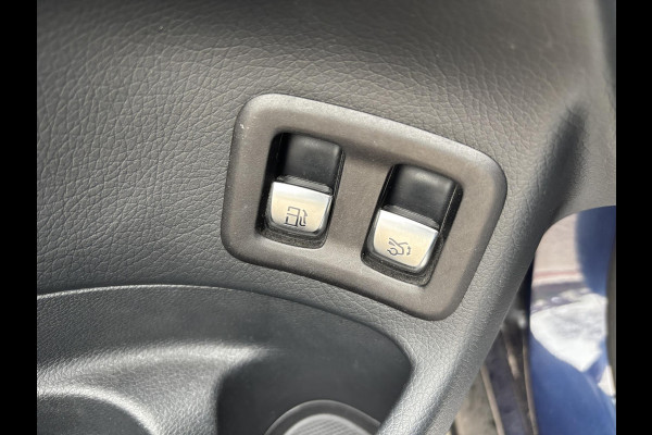 Mercedes-Benz GLC 300e 4MATIC Business Solution | PHEV | 320pk | Plug-in Hybride | Achteruitrijcamera | Navigatie | Half leder