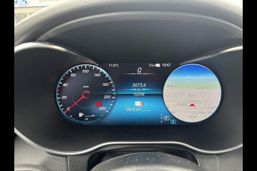 Mercedes-Benz GLC 300e 4MATIC AMG Line | PHEV | Plug-in Hybride | 320pk | Panoramadak | Stoelverwarming | 360 graden camera | Burmester audio