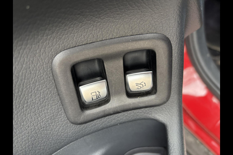 Mercedes-Benz GLC 300e 4MATIC AMG Line | PHEV | Plug-in Hybride | 320pk | Panoramadak | Stoelverwarming | 360 graden camera | Burmester audio