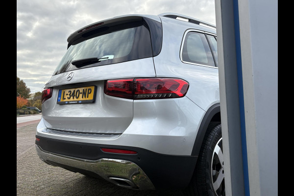 Mercedes-Benz Glb 200 Business Solution Luxury 163pk | Dodehoeksensoren | Elektrische Achterklep | Volledig Leder | Stoelverwarming | Achteruitrijcamera | Eerste eigenaar