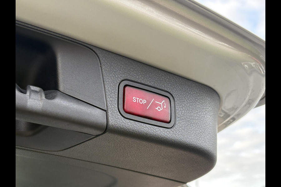 Mercedes-Benz Glb 200 Business Solution Luxury 163pk | Dodehoeksensoren | Elektrische Achterklep | Volledig Leder | Stoelverwarming | Achteruitrijcamera | Eerste eigenaar