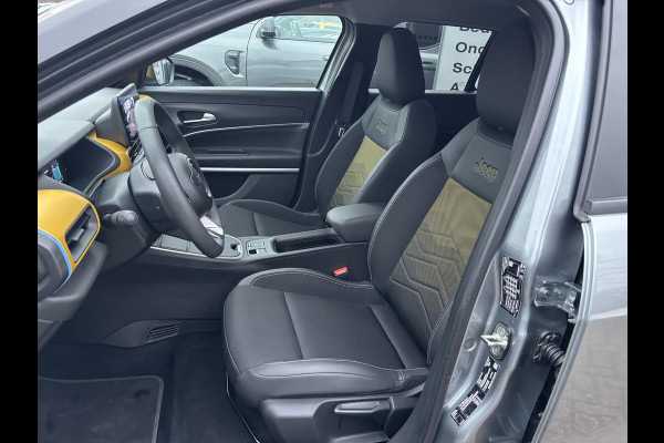 Jeep Avenger Summit 54 kWh 156pk Automaat | Adaptieve Cruise | Achteruitrijcamera | Elektrische Achterklep