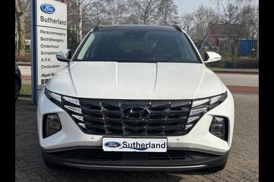 Hyundai Tucson 1.6 T-GDI PHEV Premium Sky 4WD | Panoramadak | Dealer onderhouden | Leder | Achteruitrijcamera