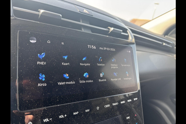 Hyundai Tucson 1.6 T-GDI PHEV Premium Sky 4WD | Panoramadak | Dealer onderhouden | Leder | Achteruitrijcamera