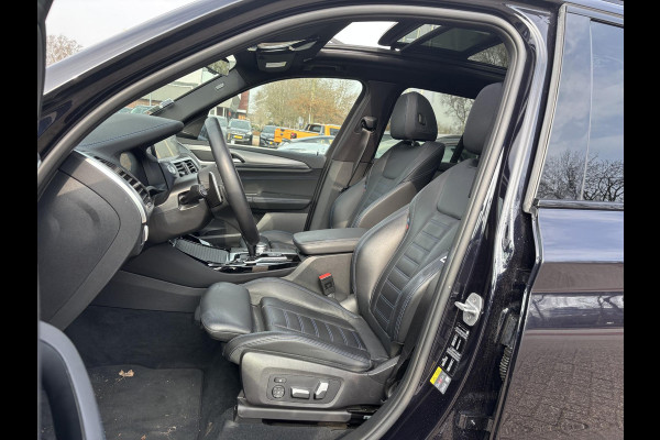 BMW X3 xDrive30e M Sport | Plug-in Hybride | PHEV | Volle uitrusting | 20 inch |  Panoramadak | Trekhaak | Harman/kardon | 360 graden camera | Leder Vernasca Schwarz | Elektrische stoelen met memory functie | M pakket | Sportstoelen | Stoelverwarming| Adaptive Led | Head Up Display | Keyless entry | Elektrische achterklep | Adaptive cruise control | Dodehoeksensoren | Digitaal instrumentenpaneel SCI |