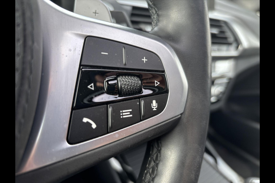 BMW X3 xDrive30e M Sport | Plug-in Hybride | PHEV | Volle uitrusting | 20 inch |  Panoramadak | Trekhaak | Harman/kardon | 360 graden camera | Leder Vernasca Schwarz | Elektrische stoelen met memory functie | M pakket | Sportstoelen | Stoelverwarming| Adaptive Led | Head Up Display | Keyless entry | Elektrische achterklep | Adaptive cruise control | Dodehoeksensoren | Digitaal instrumentenpaneel SCI |