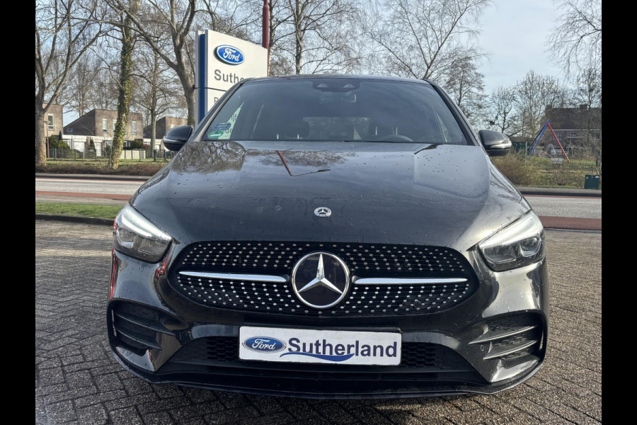Mercedes-Benz B-Klasse 250 e AMG Line | Plug-in Hybride | PHEV | Stoelverwarming | Camera | Navigatiesysteem | getint warmtewerend glas