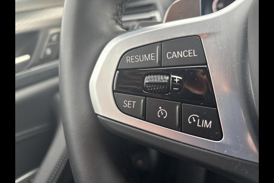 BMW X3 xDrive30e M Sport | Plug-in Hybride | incl. BMW Service Inclusive (5 jaar/100.000 km) | M pakket | Harman Kardon | Sportstoelen | Elektrische stoelen met geheugenfunctie | 360 graden camera | Stoelverwarming | Keyless | Elektrische achterklep | Adaptive Led | High-beam Headlights Control | Head Up Display | Adaptief demping systeem