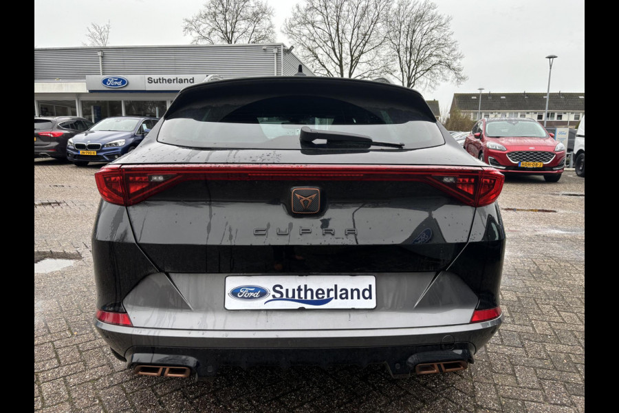 CUPRA Formentor 1.4 e-Hybrid VZ Performance 245pk | PHEV | Plug-in Hybride | Trekhaak wegklapbaar | Stoelverwarming | 360 Camera | Adaptive cruise control | 19 inch