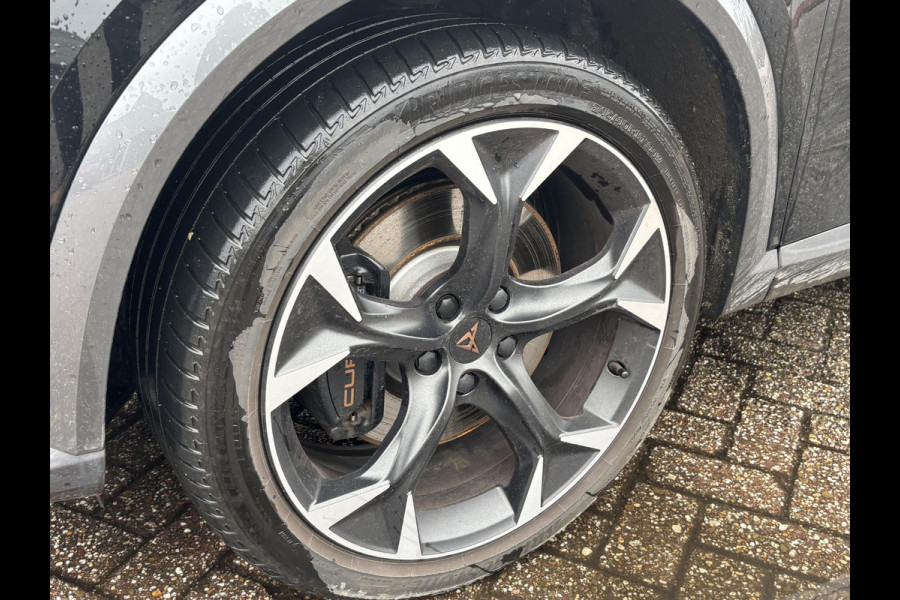 CUPRA Formentor 1.4 e-Hybrid VZ Performance 245pk | PHEV | Plug-in Hybride | Trekhaak wegklapbaar | Stoelverwarming | 360 Camera | Adaptive cruise control | 19 inch
