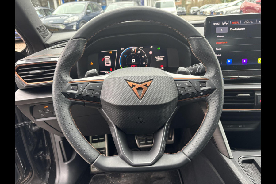 CUPRA Formentor 1.4 e-Hybrid VZ Performance 245pk | PHEV | Plug-in Hybride | Trekhaak wegklapbaar | Stoelverwarming | 360 Camera | Adaptive cruise control | 19 inch